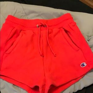 Champion Reverse Weave Shorts (semi hi-waisted)